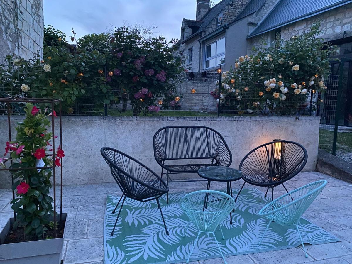 Studio Indre Climatise, La Halte De Cuze, Aux Abords De La Loire A Velo Huismes Exterior photo